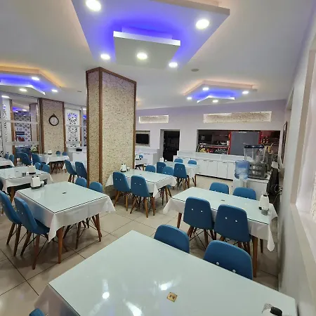 Ecrin Hotel