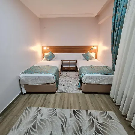 Ecrin Hotel