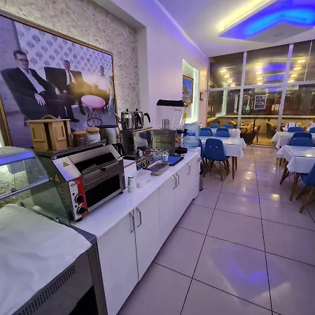 Ecrin Hotel
